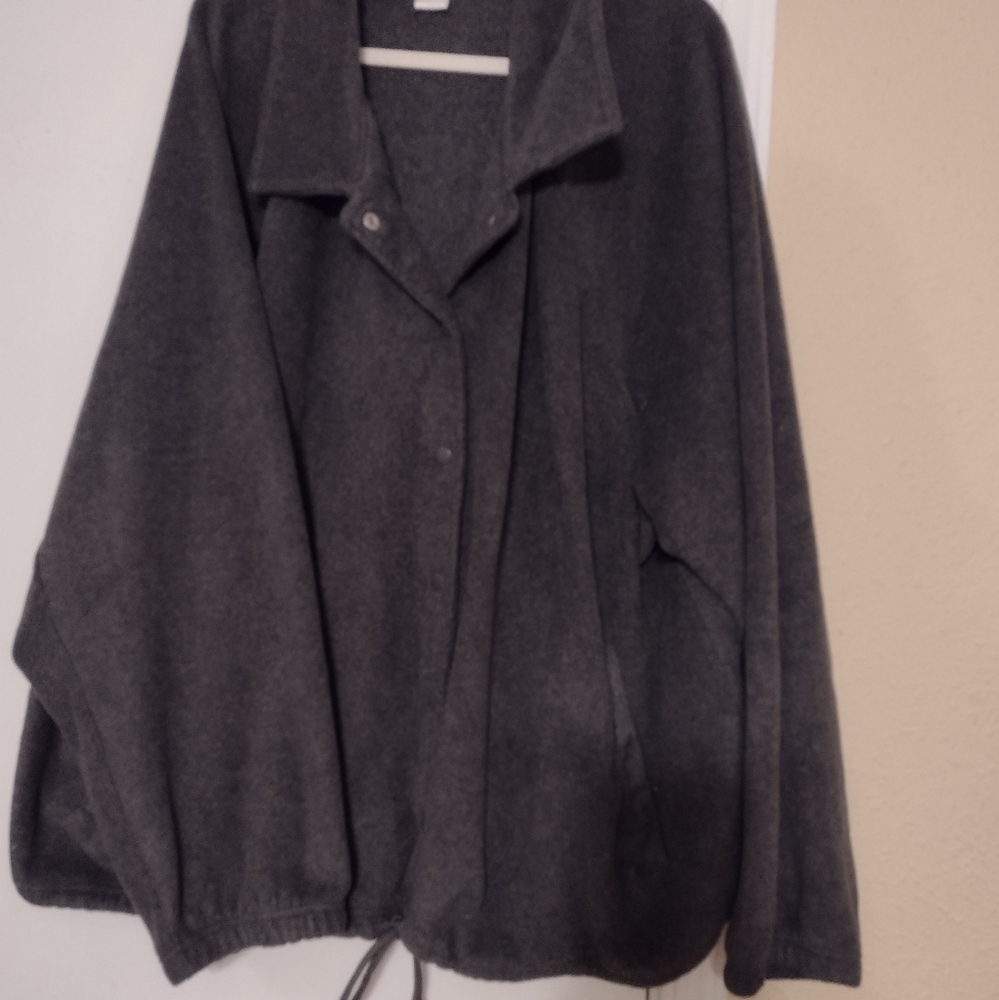 Woman's jacket from Anthony Richards.  Nice weight in great shape.  5X